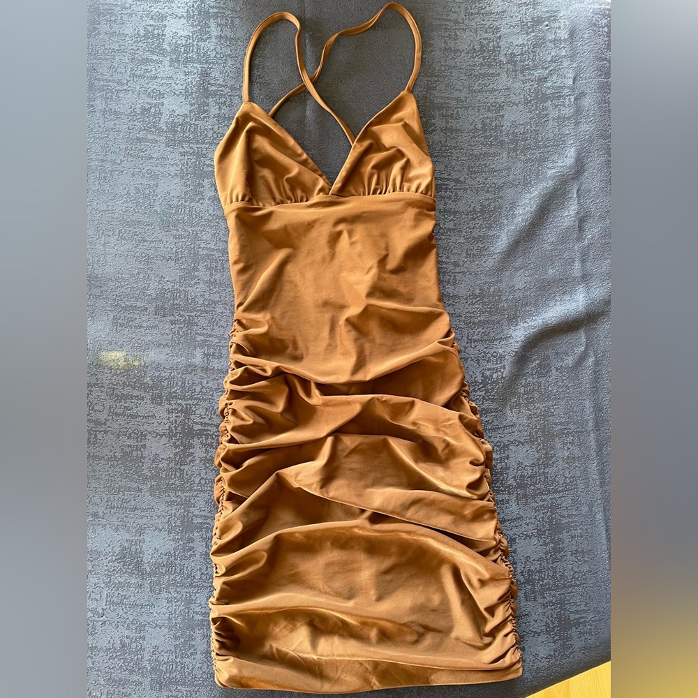 TIGER MIST Brown Bodycon Mini Dress w/ ruching